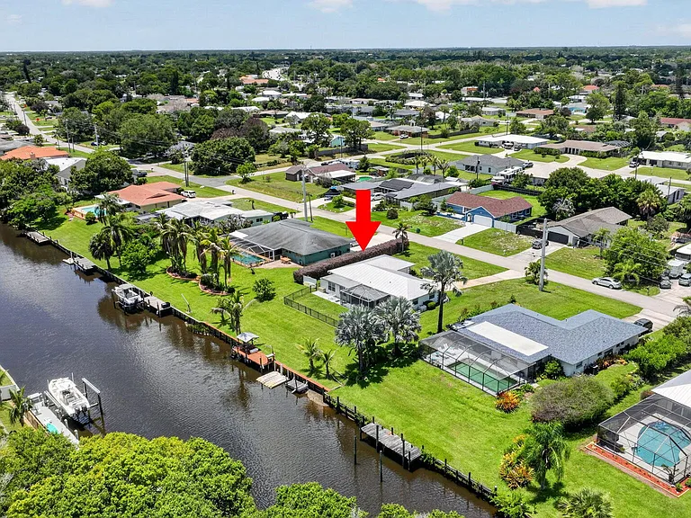 416 SE Naranja Ave — Photo 49