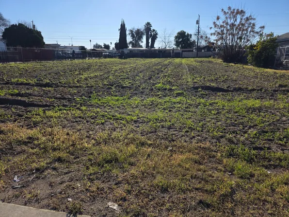 2331 W Front St, Selma, CA 93662