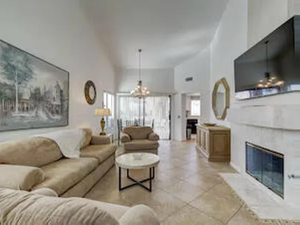 41491 Kansas St, Palm Desert, CA 92211