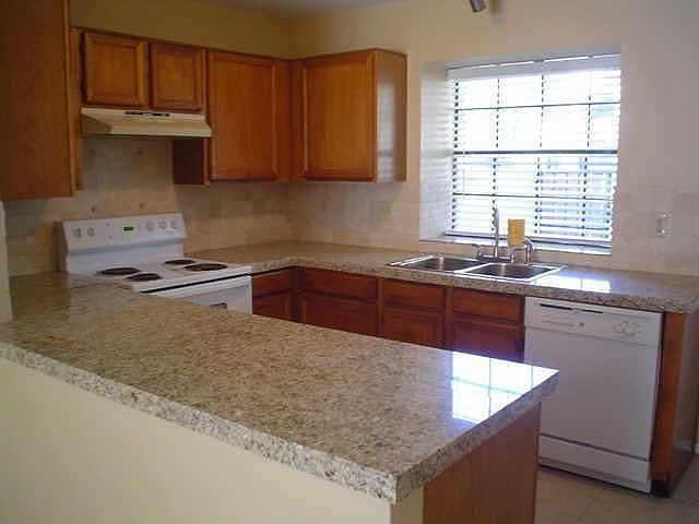 2nd image of 5704 E Aire Libre Ave Unit 1221