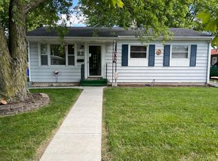 425 S 9th St, Rochelle, IL 61068