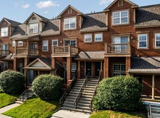 2881 Barclay Way, Ann Arbor, MI 48105