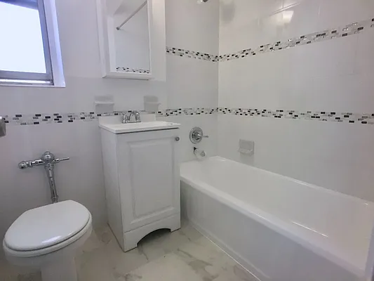 Rented by Sovereign Associates | media 36