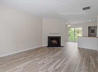 105 Coleridge Ct, Carrboro, NC 27510