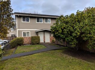 17205 Merlo Rd, Beaverton, OR 97003