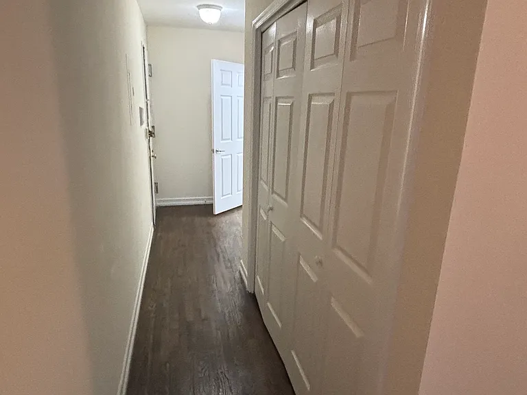 156 E 30th St #3C — Photo 8