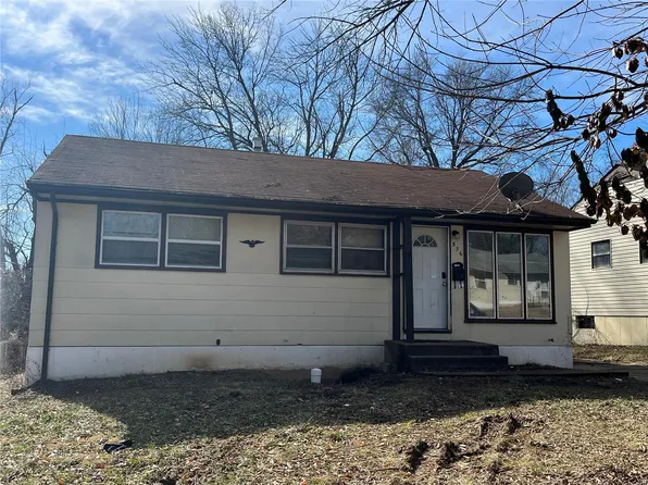 336 Lanark Rd, Saint Louis, MO 63137