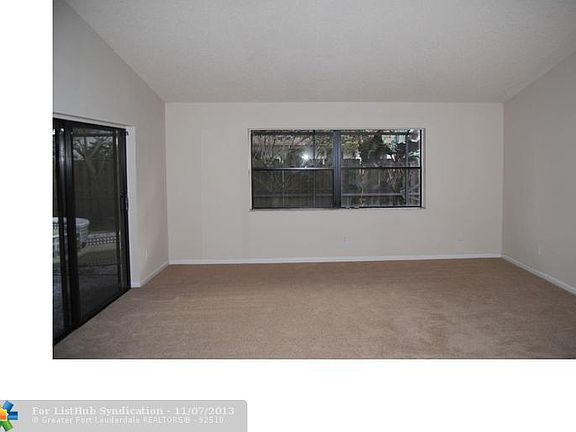 4th image of 7370 NW 52nd Ct
