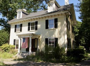 104 Summer St, Hingham, MA 02043