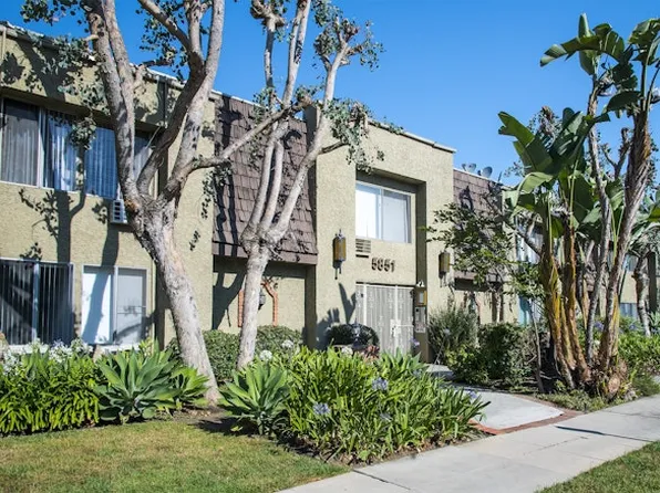 5851 Hazeltine Ave.