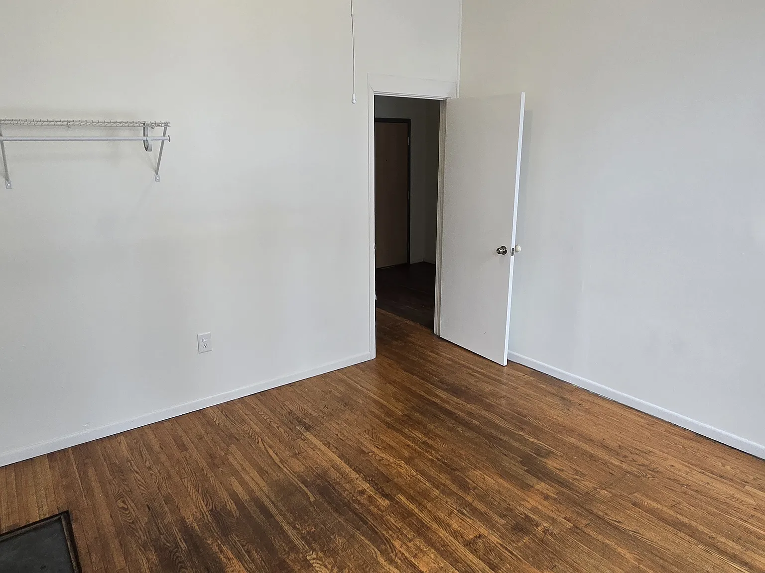 2 bed, 850 sqft, $1,195 — Photo 3