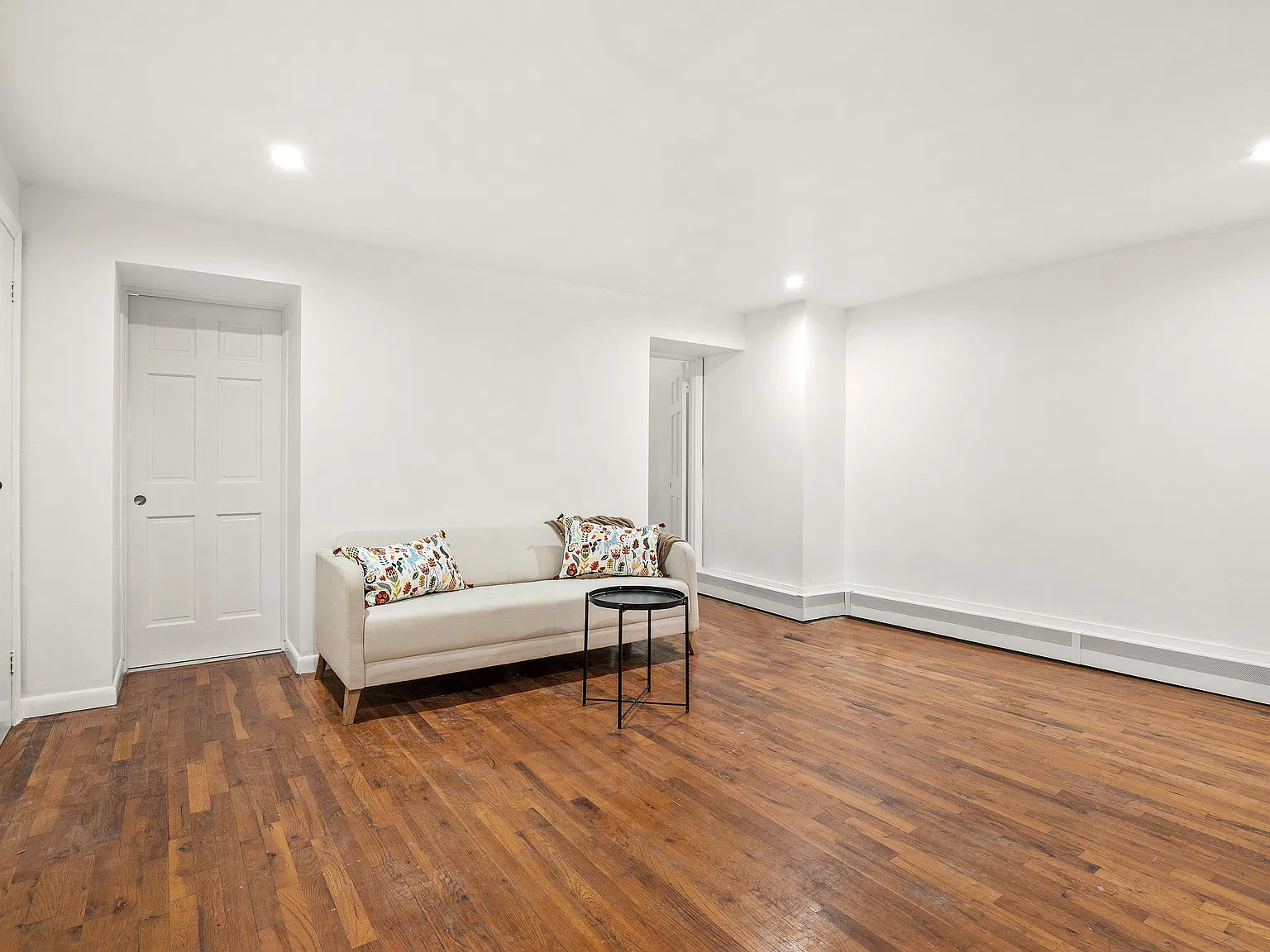 219 Saint James Place — Photo 4
