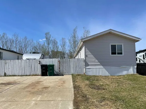12 E Dewberry Rd, High Level, AB T0H 1Z0