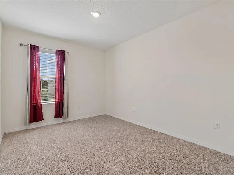 17053 Oval Rum Dr — Photo 23