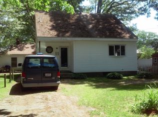 11 Clifton Ave, Riverside, RI 02915