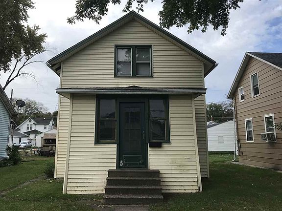 2nd image of 324 15th Ave