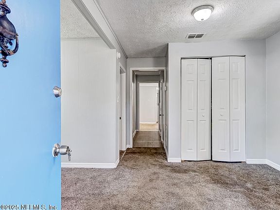 5th image of 803 OWEN Avenue