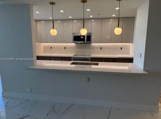 19707 Turnberry Way APT 20L, Aventura, FL 33180