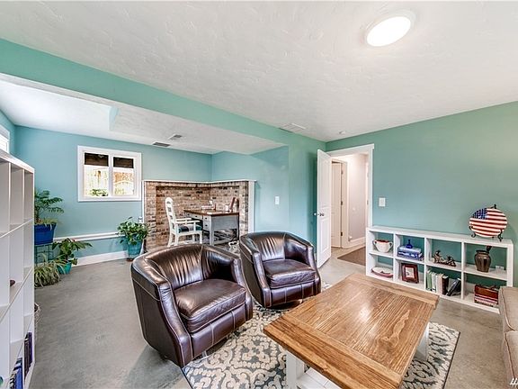 4th image of 7405 Trica Ave NE