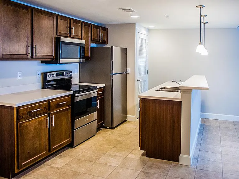 Bauer Farms Apartments & Townhomes — Photo 10