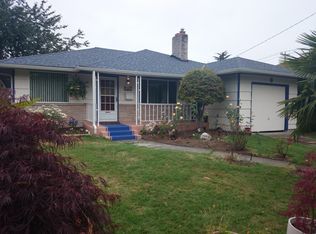 3043 32nd Ave W, Seattle, WA 98199