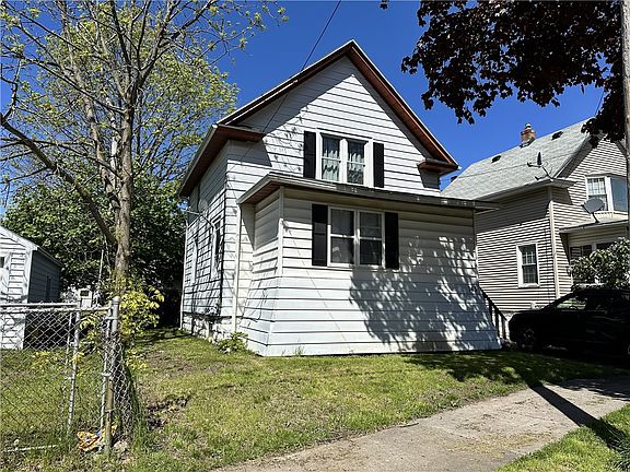 2nd image of 143 Santee St