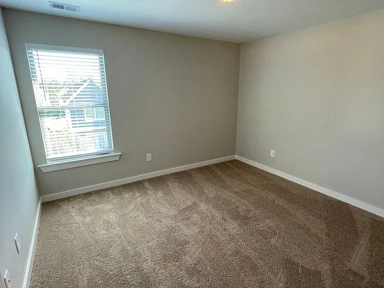 282 Shiloh Creek Dr — Photo 37
