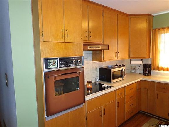 Home for Sale in Quincy, IL $139,900