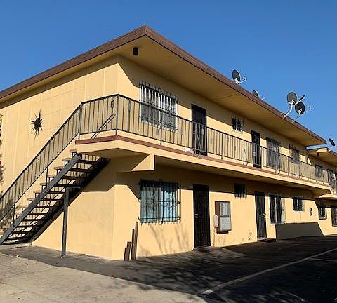 4th image of 1020 S Lorena St #2