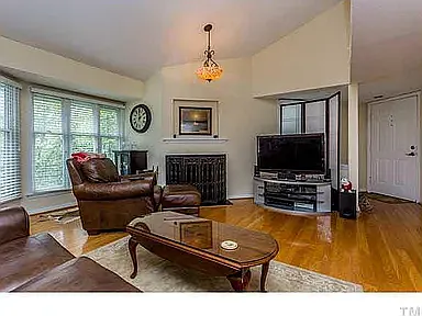 1061 Wirewood Dr #301 — Photo 7