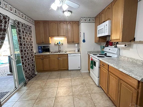 3rd image of 4256 Avenida San Marcus