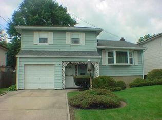 2340 Jowett Pl, Rahway, NJ 07065