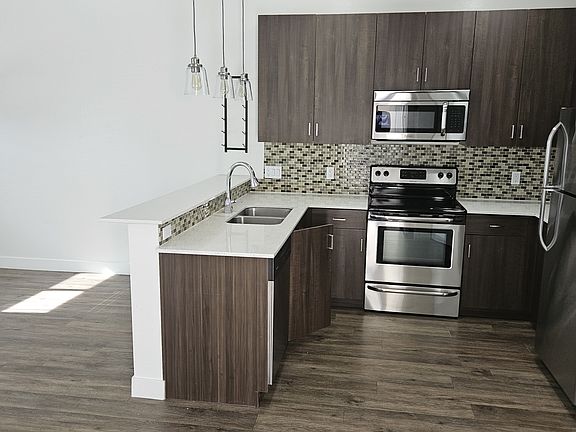 2nd image of 8053 E Thomas Rd #7