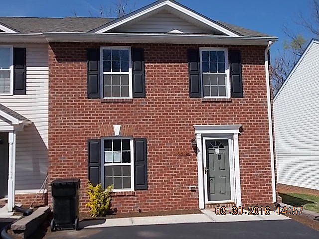 1st image of 6815 Woodcreeper Dr
