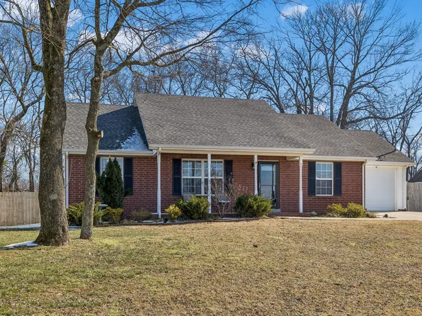 2237 Rosecran Cir, La Vergne, TN 37086