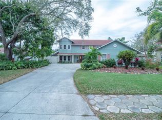 1002 Jungle Ave N, Saint Petersburg, FL 33710