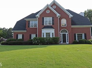 555 Nellie Ln, Loganville, GA