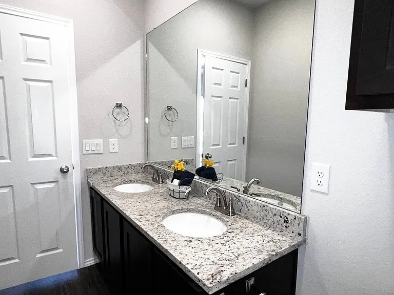 9221 Groff Lndg #1 — Photo 15