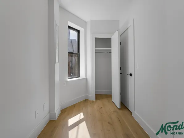 255 West 15th Street image 7 of 10