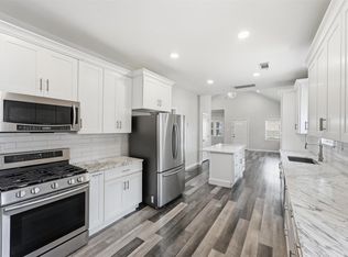 202 E 34th St, Houston, TX 77018