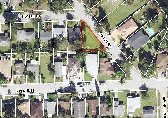 4th image of 8 NW 8th Ave