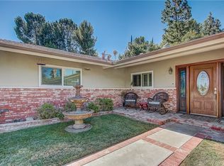 8518 Eatough Pl, Canoga Park, CA 91304