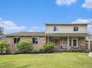 7453 Baldwin Rd, Swartz Creek, MI 48473