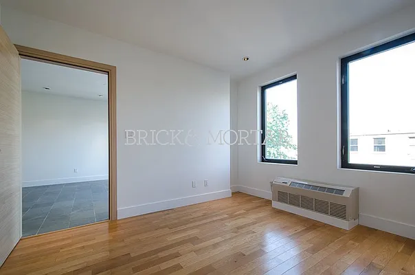 Rented by Brick&Mortar | media 21