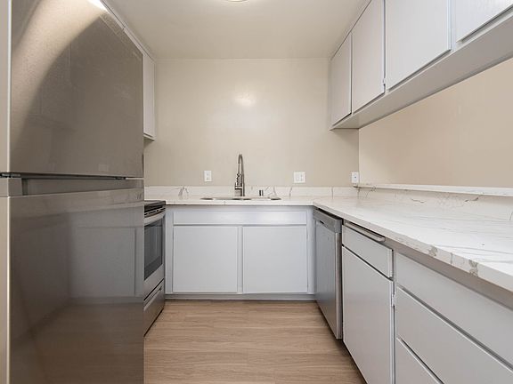 2nd image of 11952 Kiowa Ave APT 1