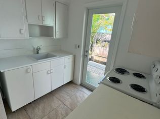 631 NE 17th Way APT 1, Fort Lauderdale, FL 33304