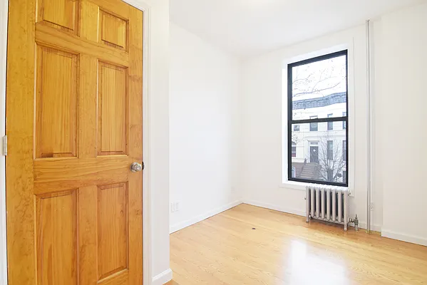 Rented by Corcoran | media 13