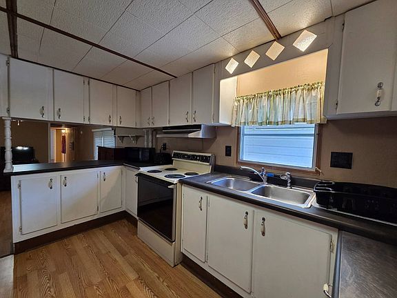 5th image of 13618 N Florida Ave Lot 18