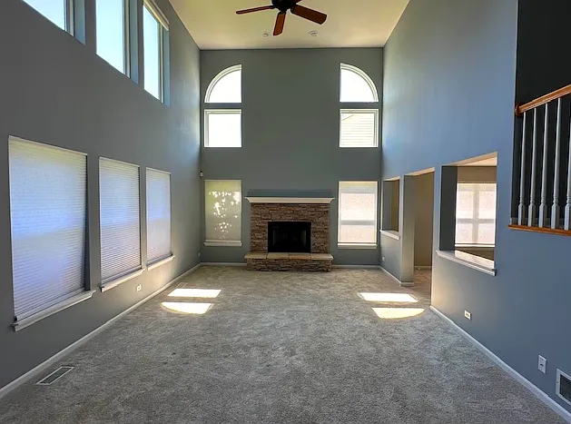 945 Forest View Way — Photo 3