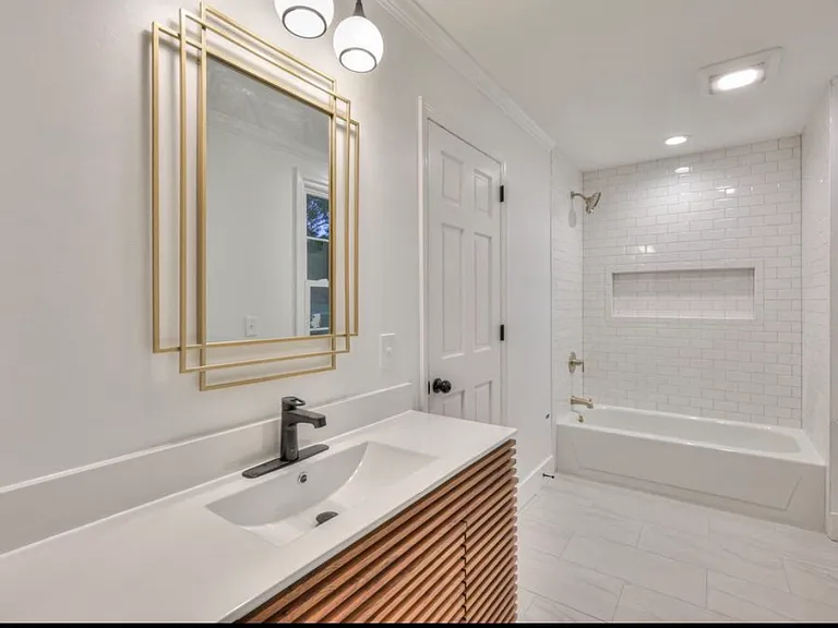 1211 Arrowhead Dr — Photo 44